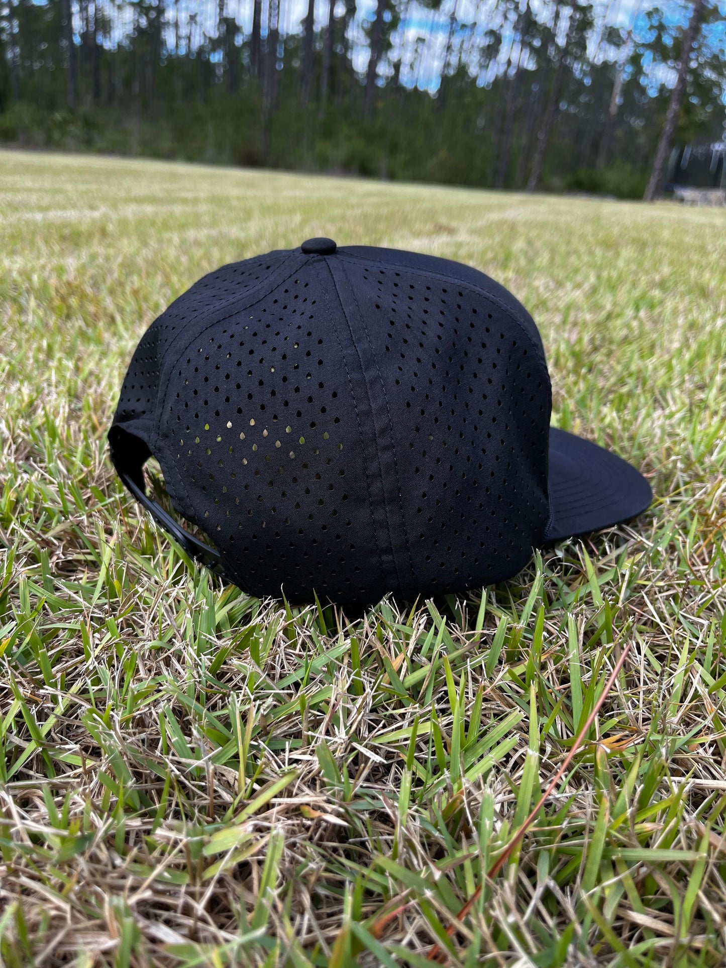 Water Resistant Black/White Rope Hat